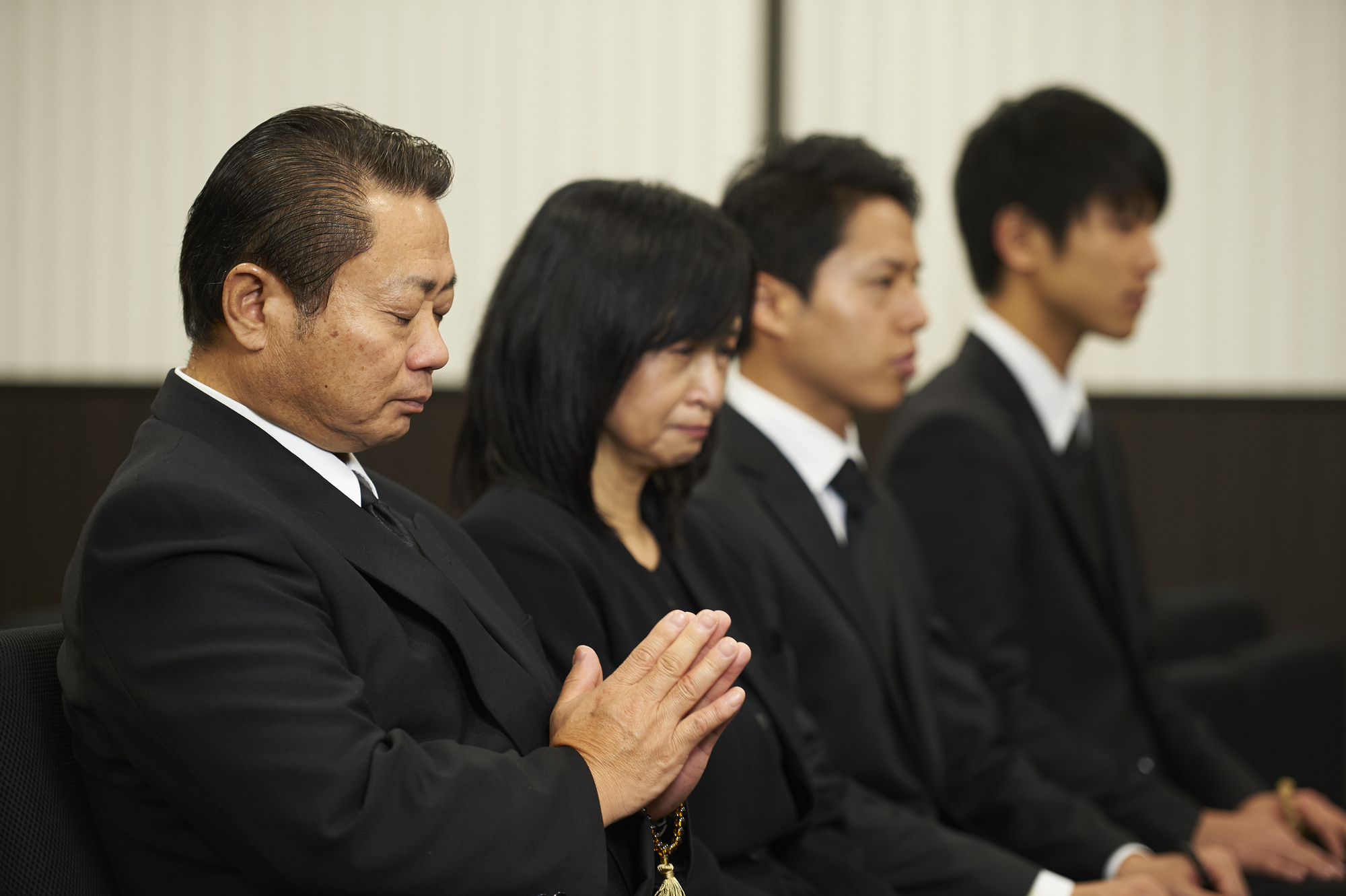 黙祷のイメージ